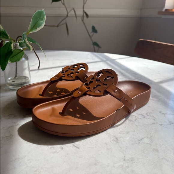 Tory Burch Thong Sandal 6.5 Brand NEW - Picture 4 of 10
